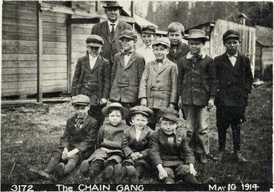 1914 Chain Gang